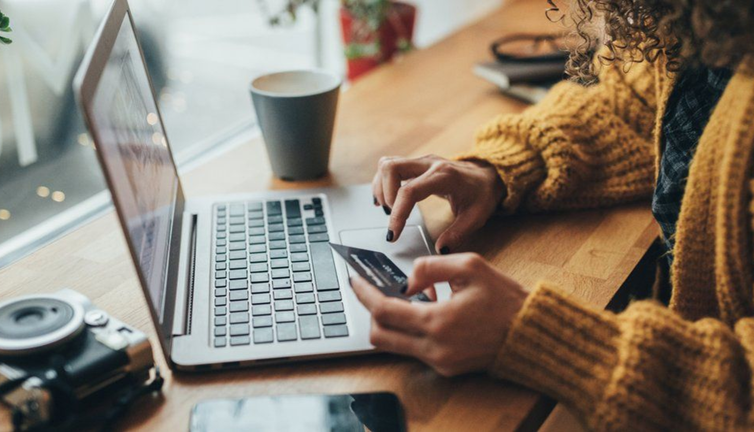 Benchmarking End Customer Experience